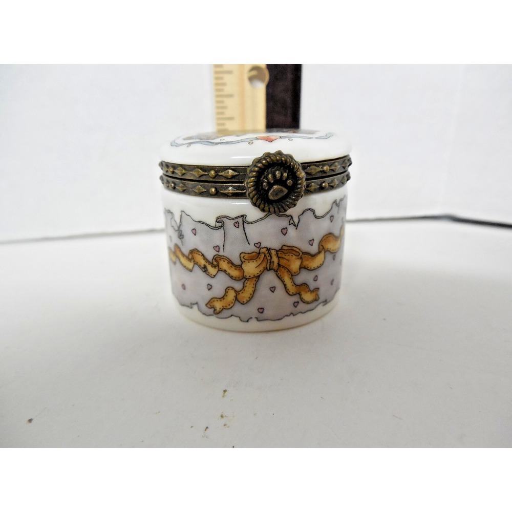 Boyds Bears & Friends Beatrice Collection "Le Bearmoge" IE / 2638 Trinket Box
